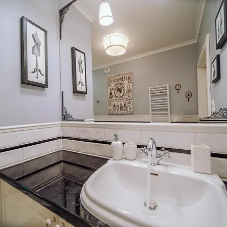 Dolina Wikingow Urnes 01 Шклярська Поремба